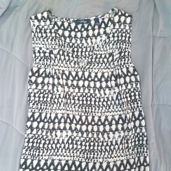 Great Northwest Indigo B&W Blouse - Picture 4 of 8
